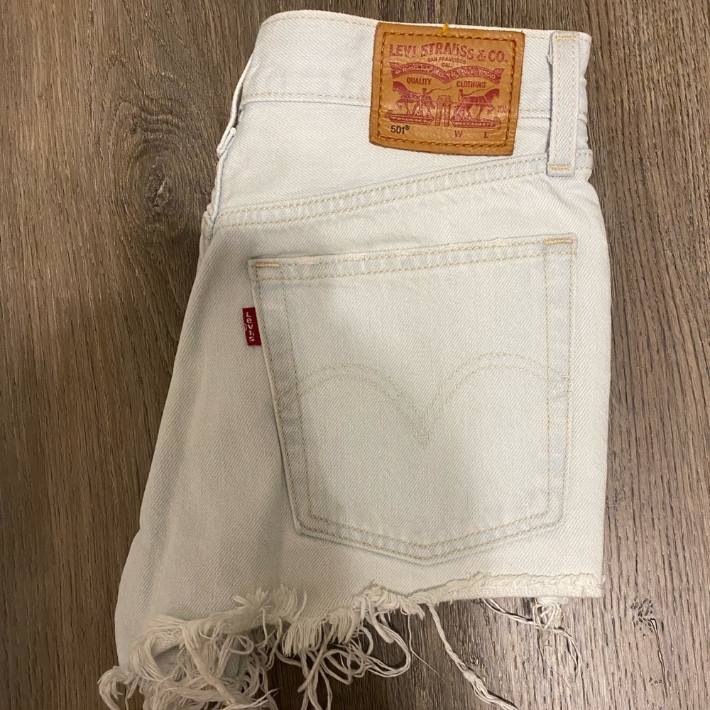 Women’s 501 Levi’s jean shorts